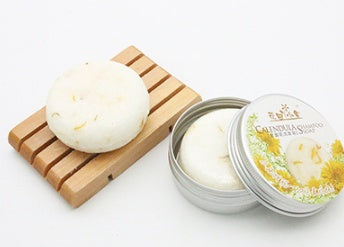 Natürliches Pflanzenshampoo